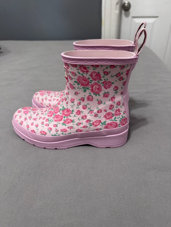 Hunter Shoes - Hunter Pink Floral Kids Rain Boots